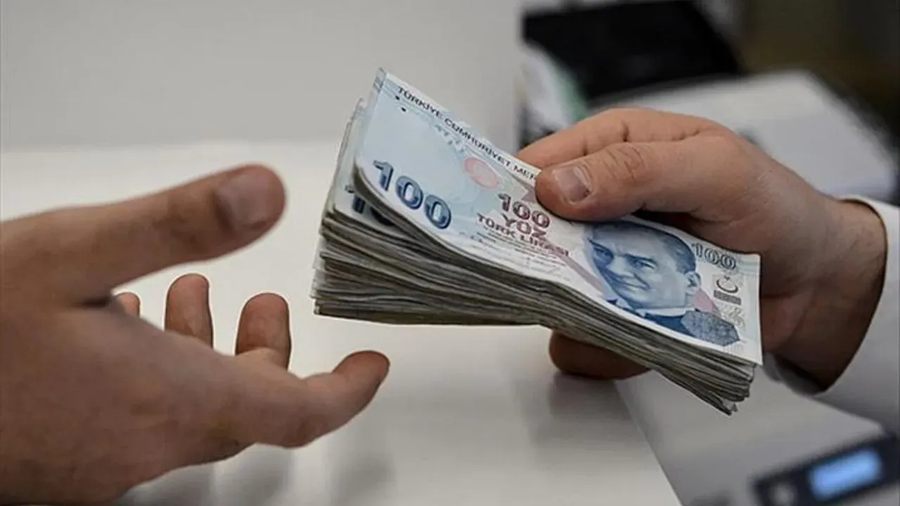 2025 Emekli Maaş Farkları Ne Zaman Yatıyor? İşte Ödeme Tarihleri ve Detaylar!