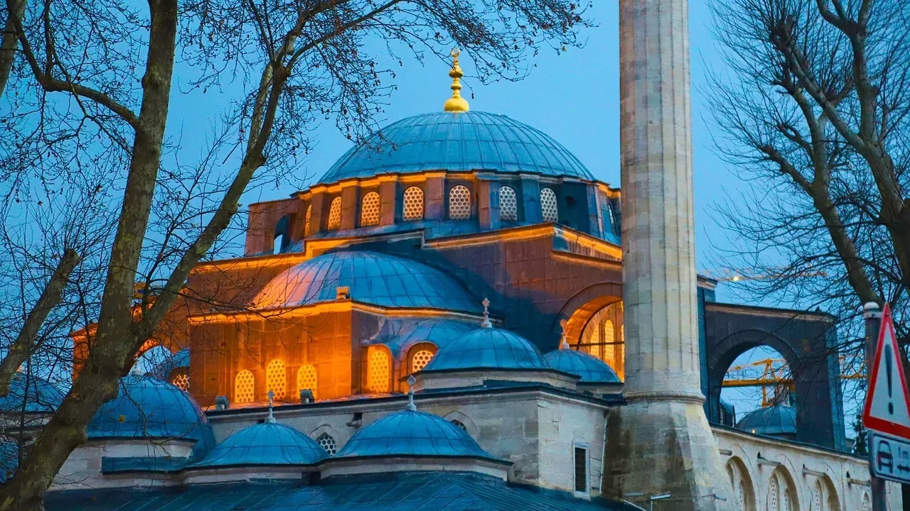 2025 Oruç Fidyesi Diyanet Duyurdu! Kimler Öder, Ne Kadar?