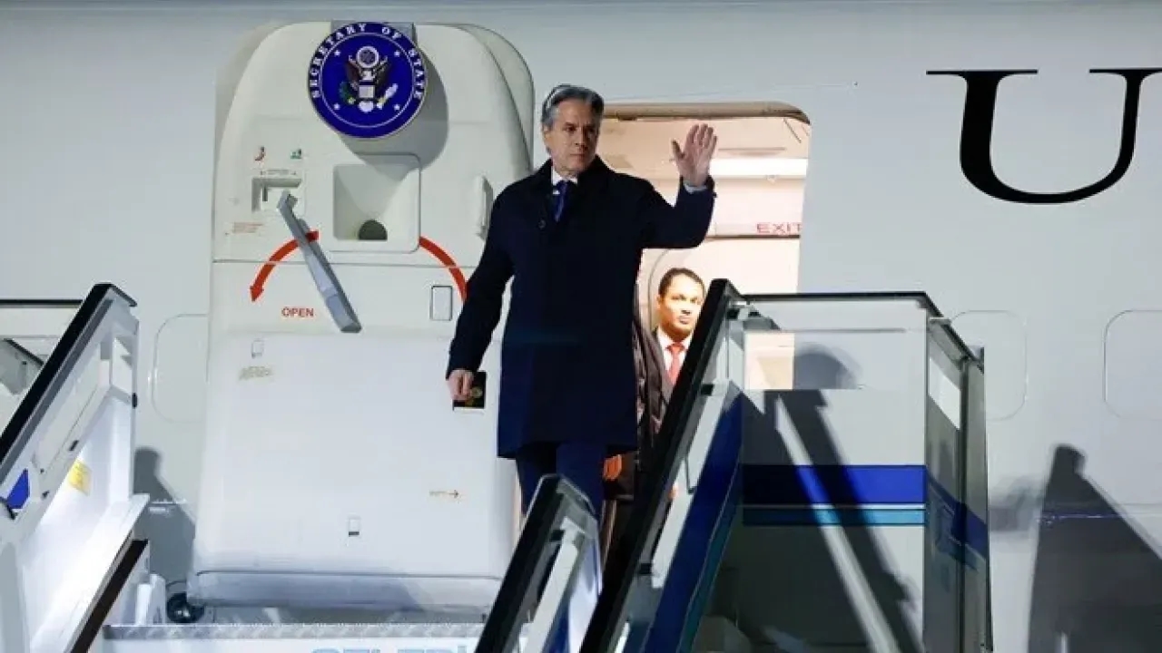 ABD Dışişleri Bakanı Blinken'in Türkiye Ziyareti: İstanbul'da Diplomatik Görüşmeler Başladı