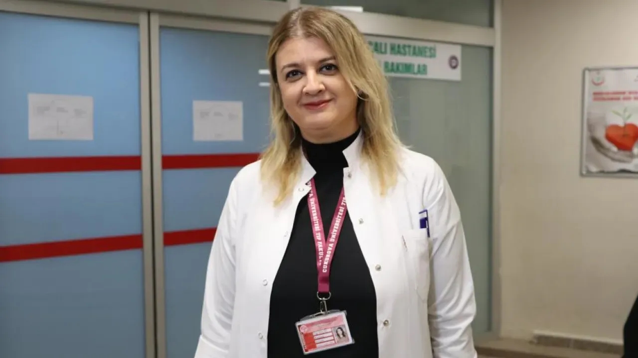 Balon Balığının Ciğerini Yedi Zehirlenerek Hastanelik Oldu