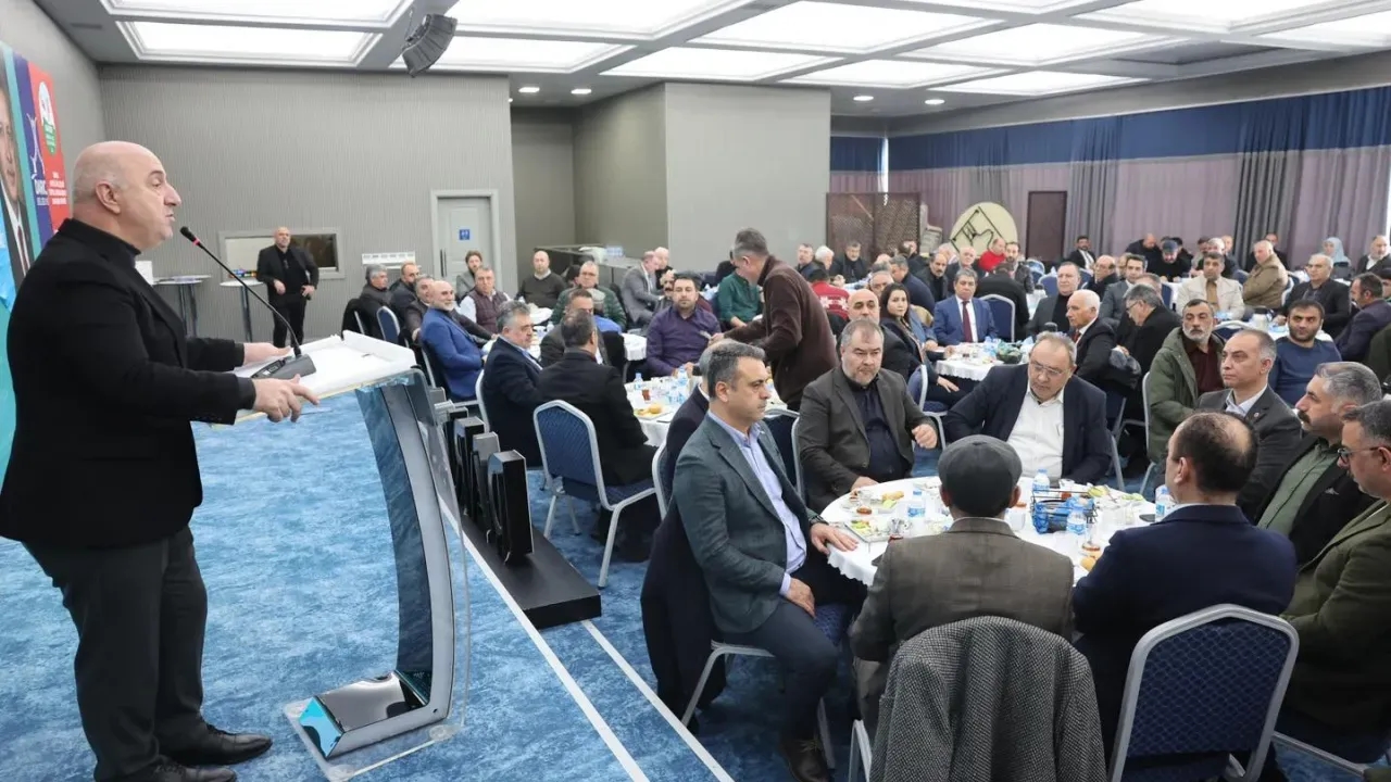 Başkan Muzaffer Bıyık’tan Karslılar Derneği programına katılım