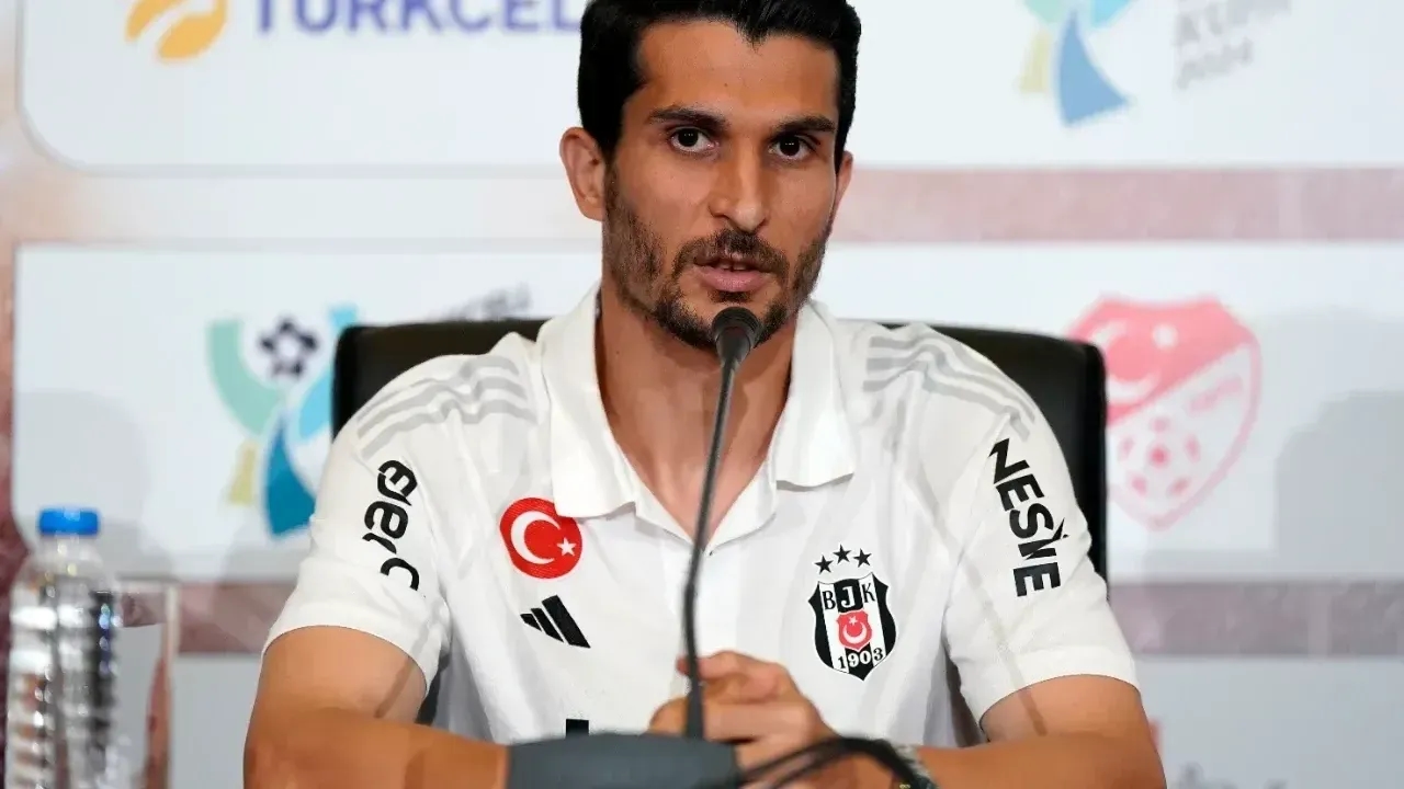 Beşiktaş'ta Vazgeçilmez Olan O İsim: Necip Uysal Sözleşme Uzattı!