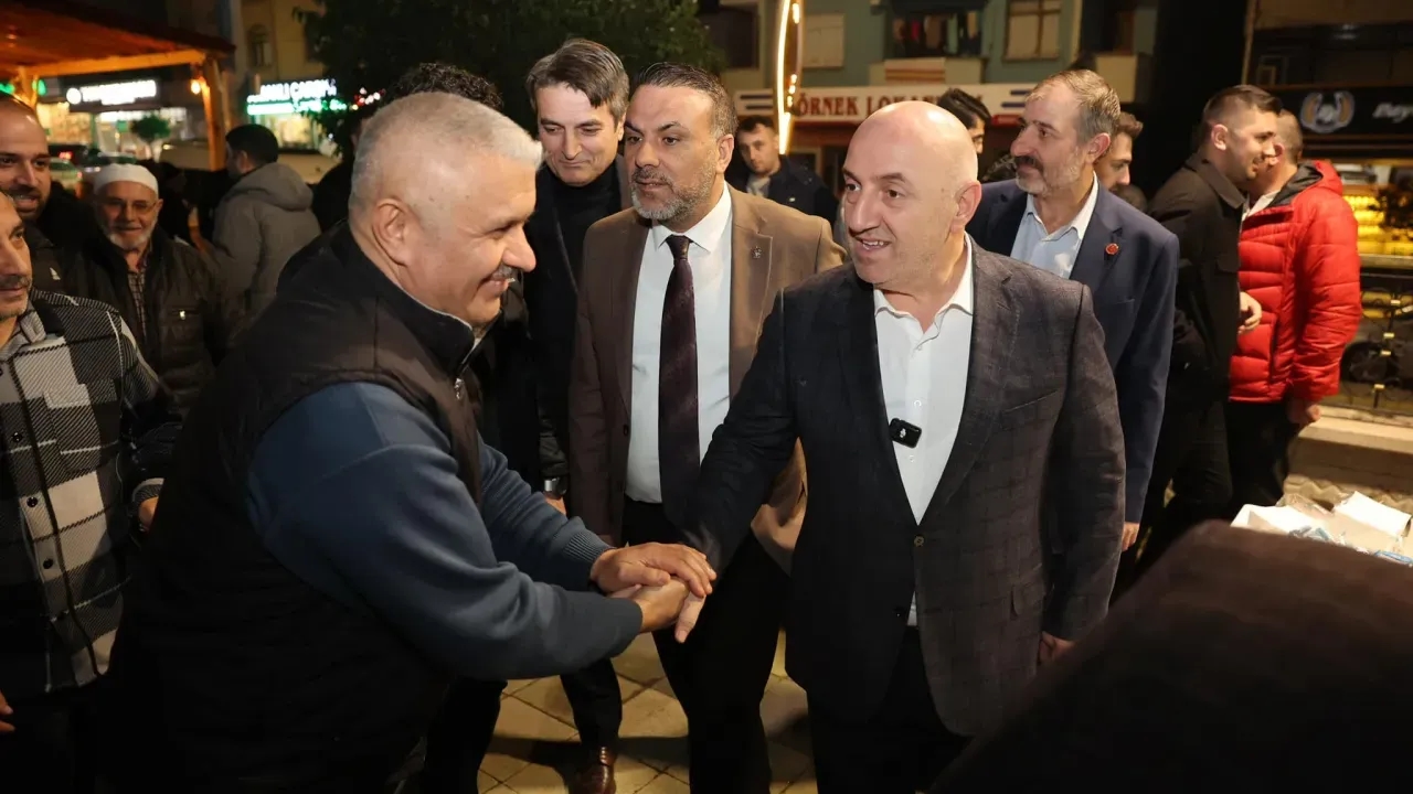 Darıca’da Miraç Kandili coşkusu Başkan Muzaffer Bıyık halkla iç içe