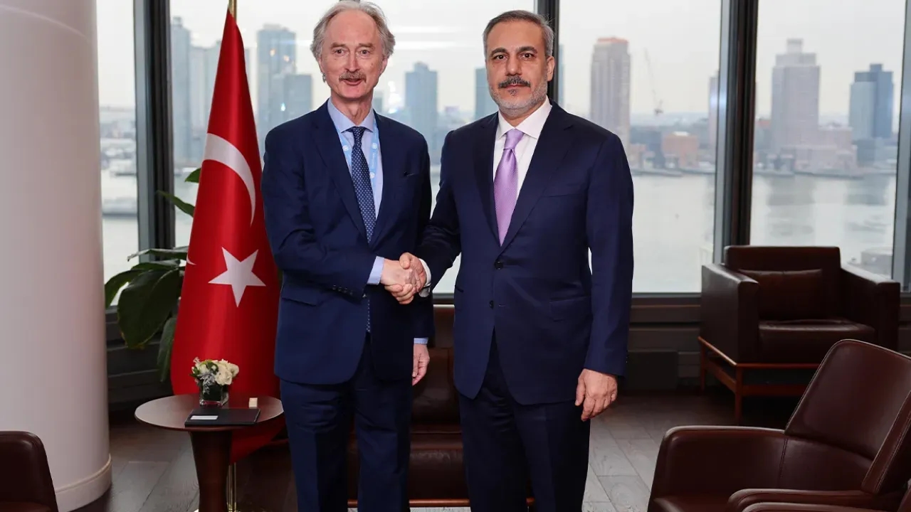 Dışişleri Bakanı Fidan, BM’nin Suriye Özel Temsilcisi Pedersen İle Görüştü