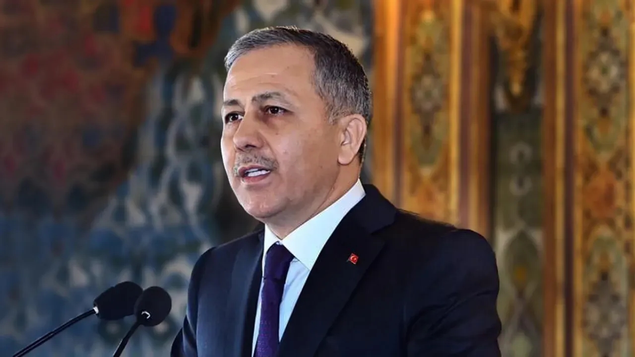 İçişleri Bakanı Kıyıya Vuran Cesetlerle İlgili Konuştu!