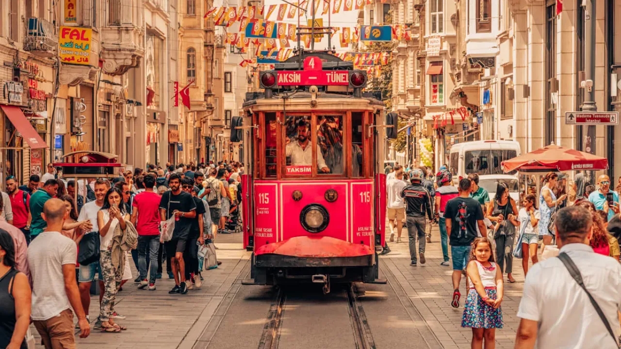 İstanbul’da Yaşamak İçin Ne Kadar Kazanmak Gerekiyor?