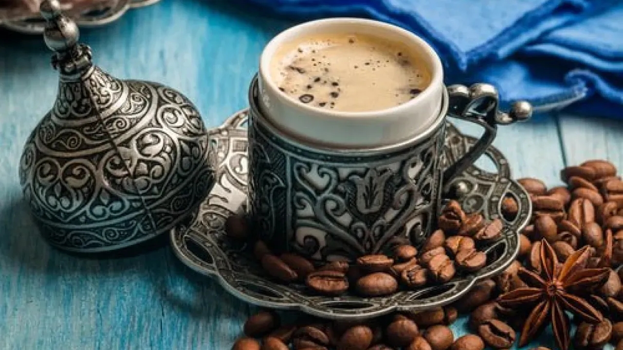 Köpüklü Kahve Yapmanın Sırrı Evde Barista Deneyimi