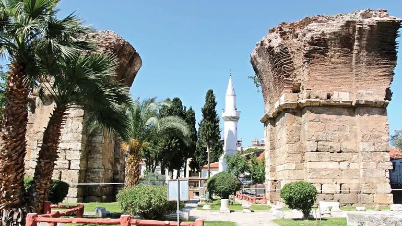 Image for Manisa'nın Meşhur Lezzetleri ve Güzellikleri: Keşfedilmeyi Bekleyen Bir Şehir