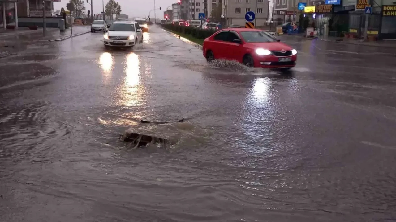 Meteoroloji’den Bu Hafta İçin 25 İle Uyarı Geldi! Hava Nasıl Olacak?