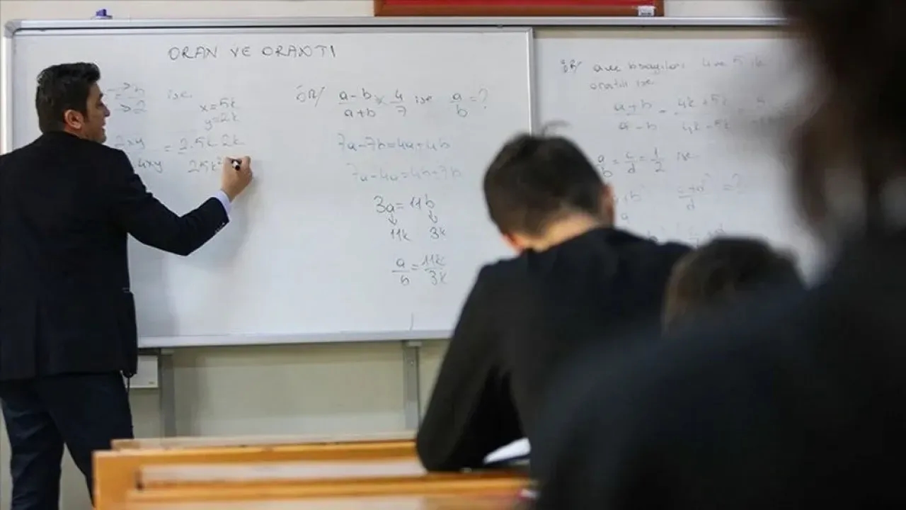 Okullarda Nisan Ara Tatili Ne Zaman Yapılacak? Okullarda Yapılacak 2. Ara Tatil Kaç Gün?