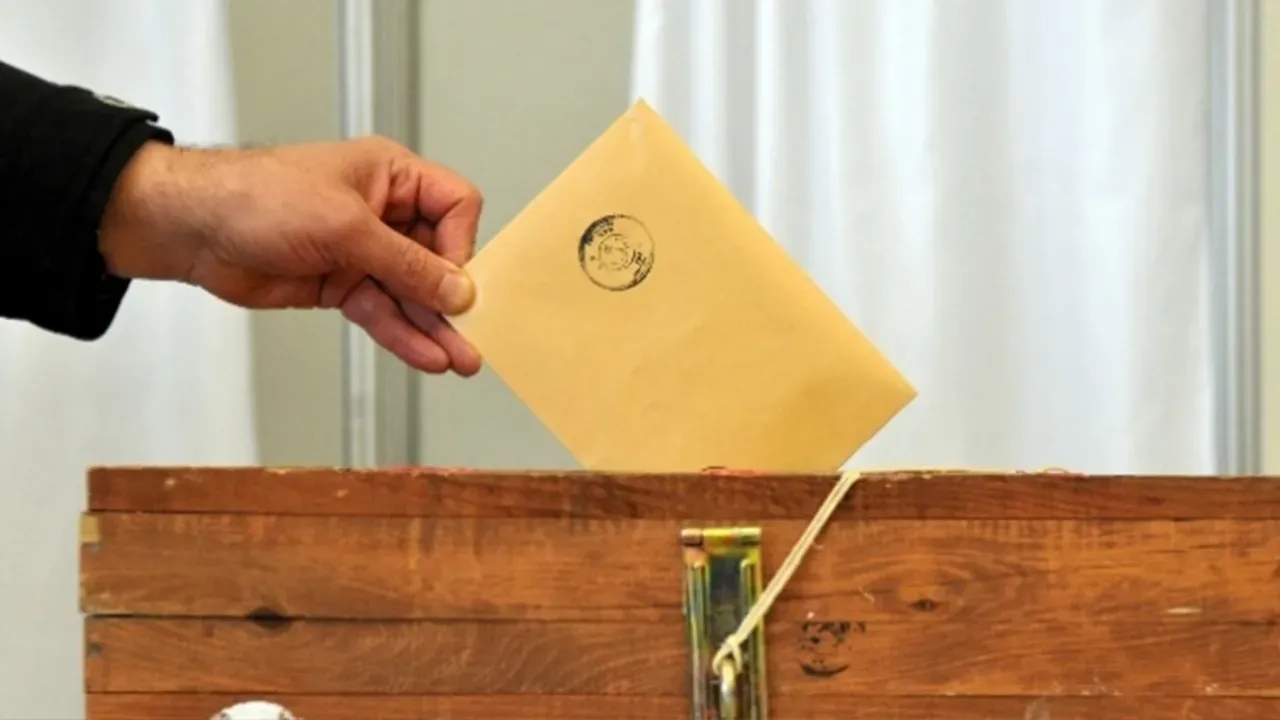 Resmi Gazete'de Yerel Seçim Takvimi Yayımlandı