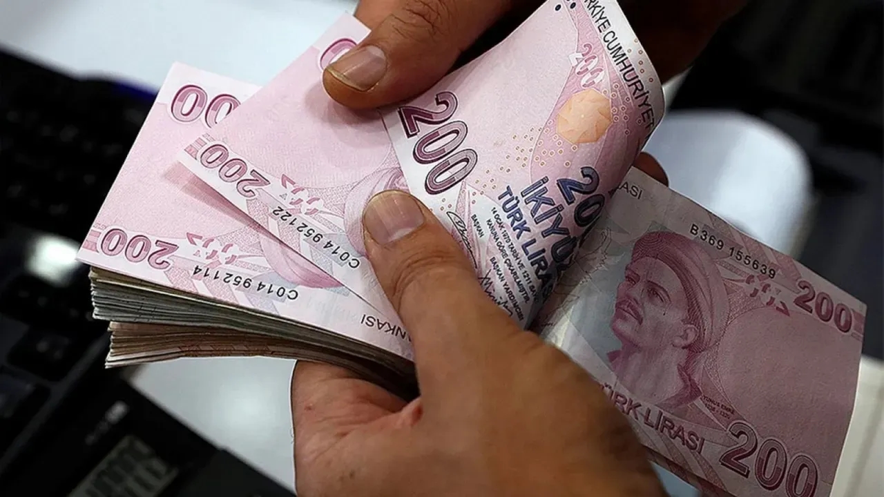 Son Dakika: Çalışan Emekliler İçin Müjdeli Haber