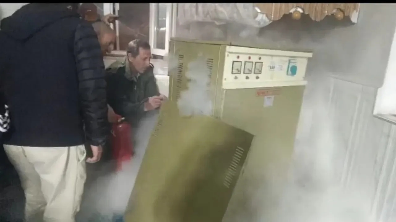 Yangın Nedeniyle Batman’daki Teravih Namazı Yarıda Kaldı