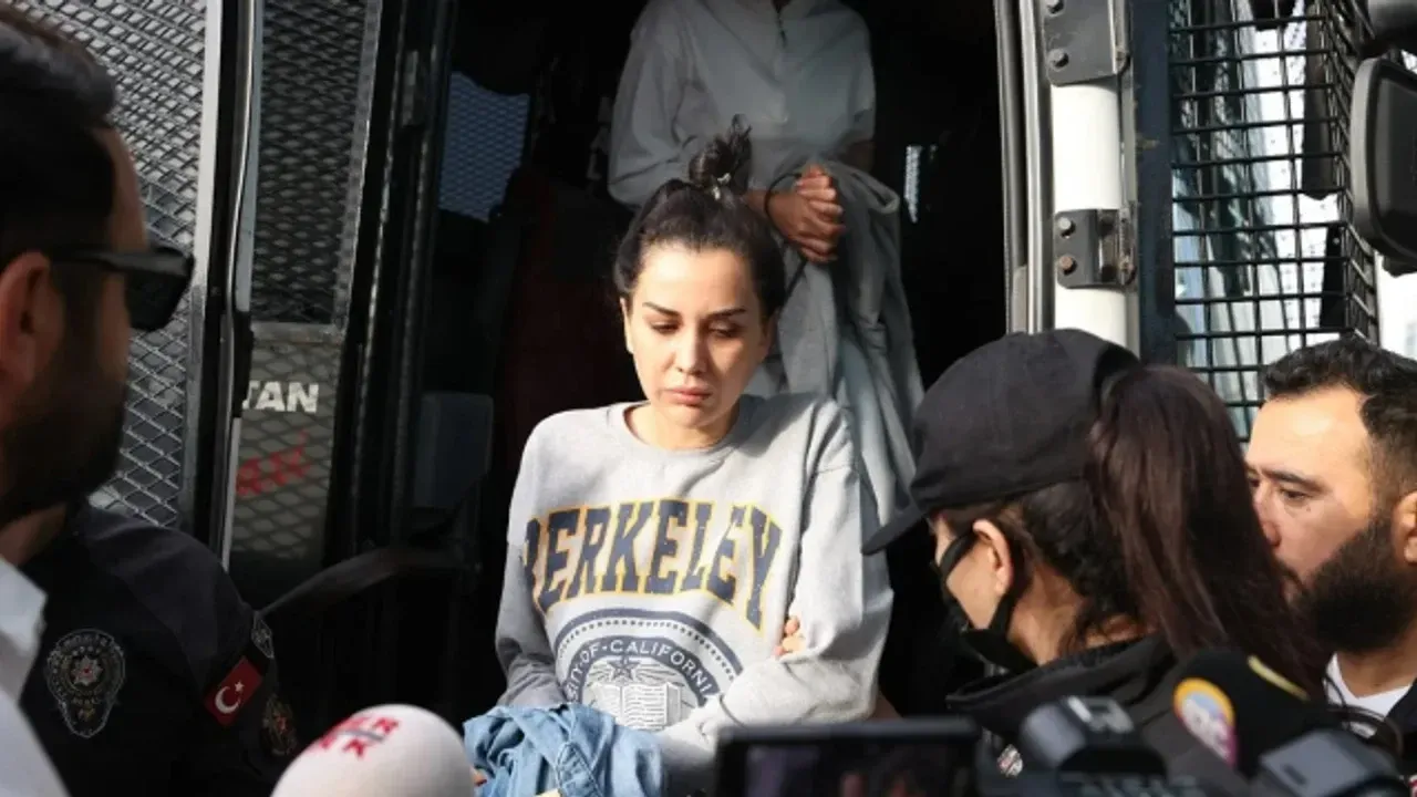 Image for Dilan Polat Tahliye Edildi: Kararı Engin Polat'ın Annesi Duyurdu