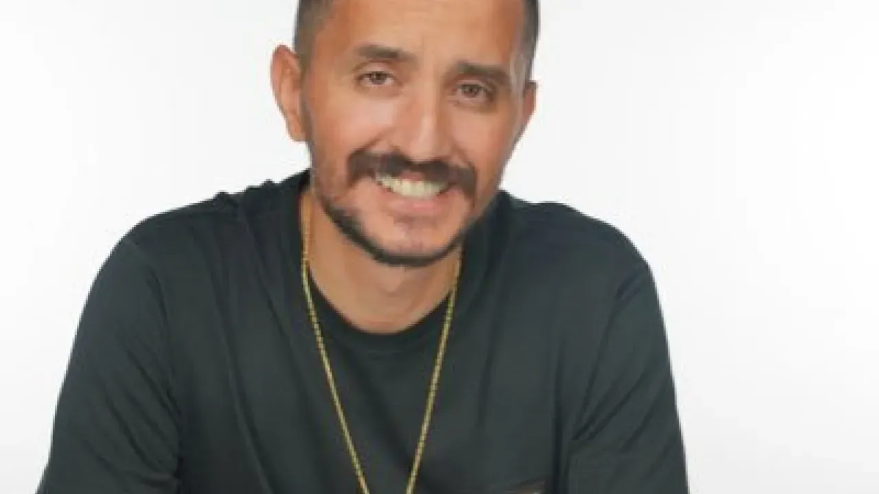 Image for Mustafa Vardalı Kimdir? Teknasyon'un Kurucusu ve Başarılı İş Adamının Hikayesi